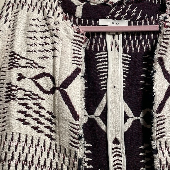 𝅺🌟host Pick🌟 IRO "Kerr" Double Fringed Cool Fish Design Open Jacket - Picture 2 of 8